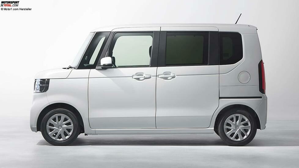 Honda N-Box (2023)