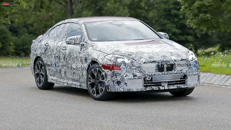BMW 2er Gran Coupé als M235i xDrive-Erlkönig