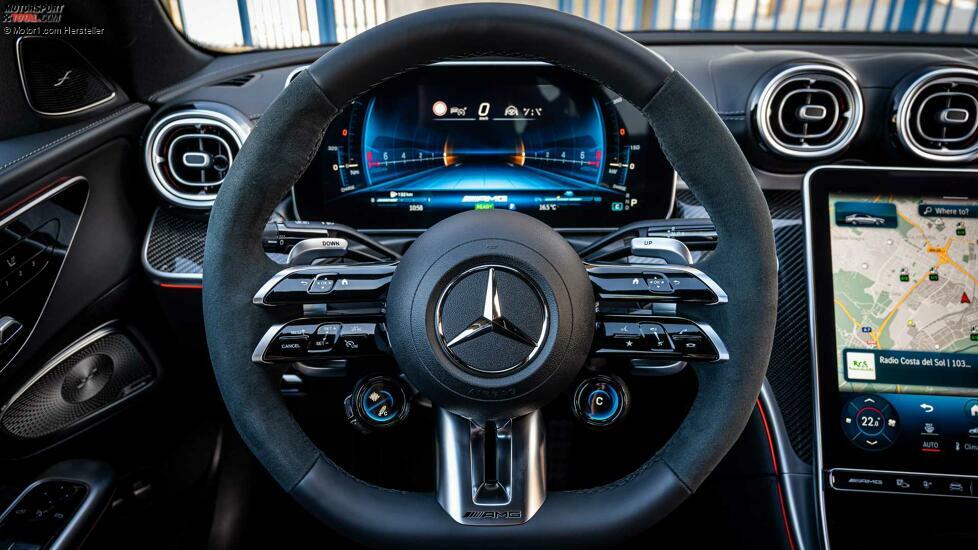 Innenraum des Mercedes-AMG C 63 S E-Performance 2024