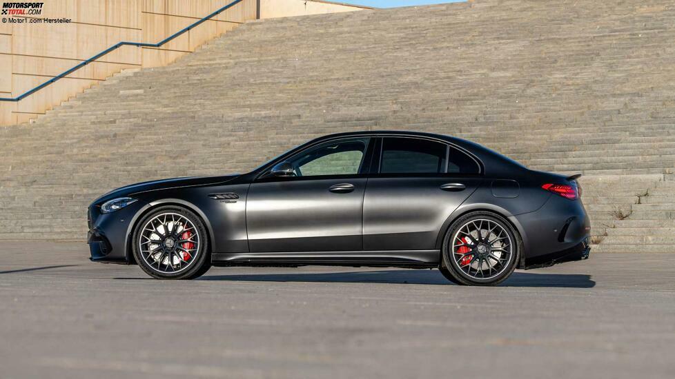 Mercedes-AMG C63 S E-Performance 2024 Exterieur