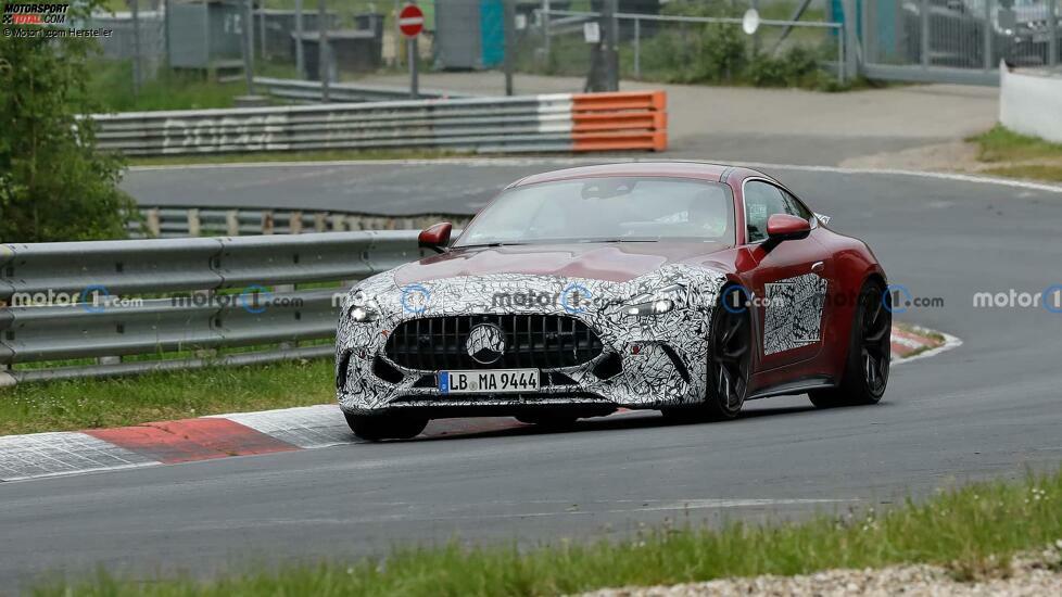 Mercedes-AMG GT Coupe (2024) kaum noch getarnt