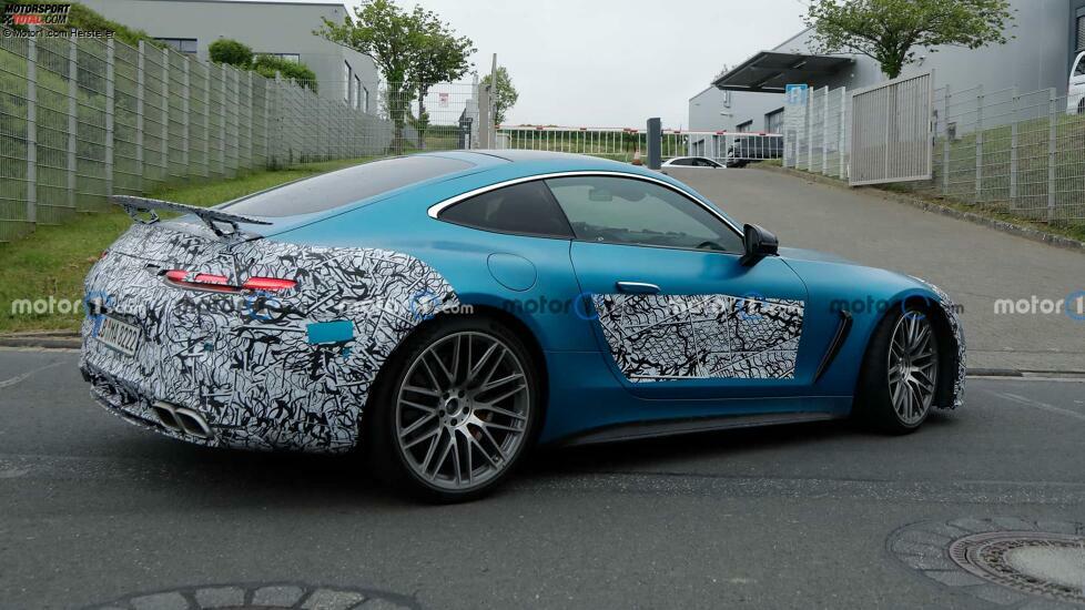Mercedes-AMG GT Coupe (2024) kaum noch getarnt
