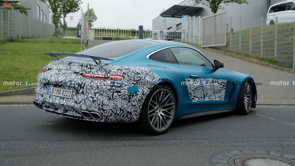Mercedes-AMG GT Coupe (2024) kaum noch getarnt