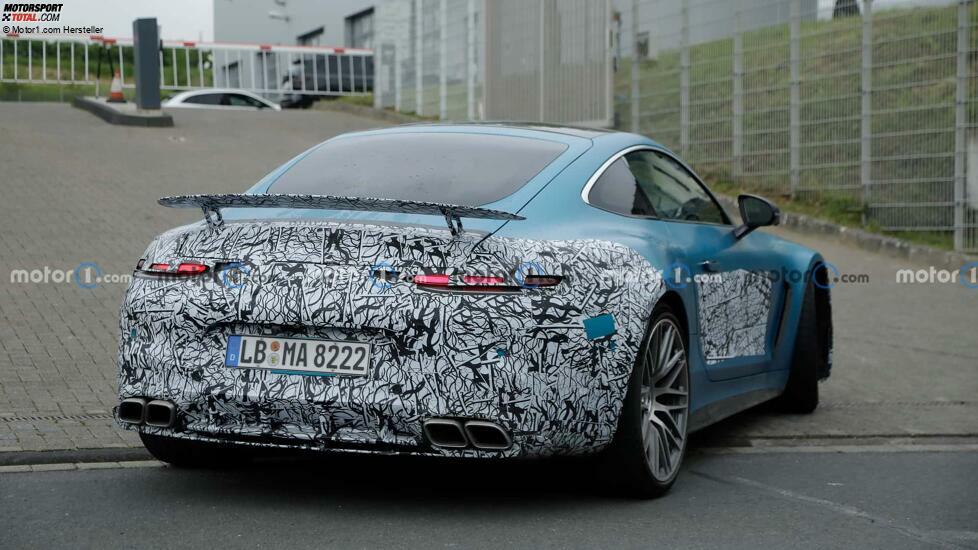 Mercedes-AMG GT Coupe (2024) kaum noch getarnt