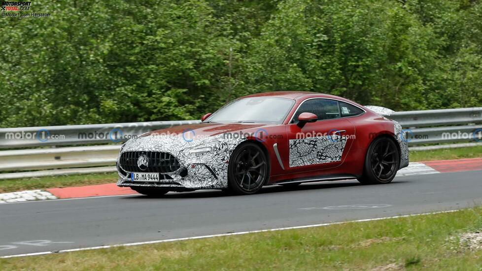 Mercedes-AMG GT Coupe (2024) kaum noch getarnt