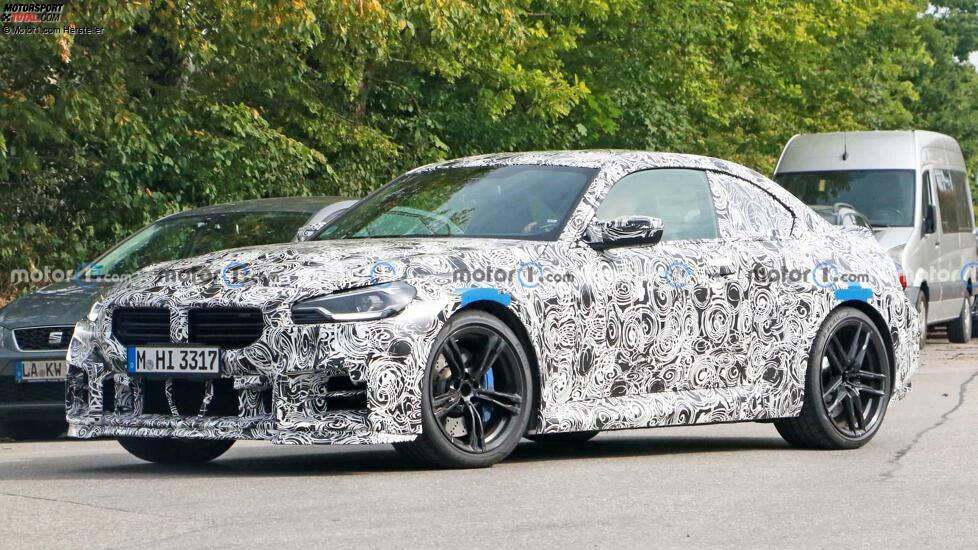 BMW M2 CS (2024) auf neuen Erlkönigbildern