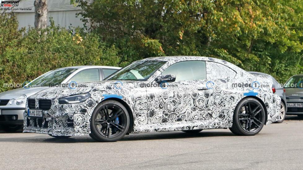 BMW M2 CS (2024) auf neuen Erlkönigbildern