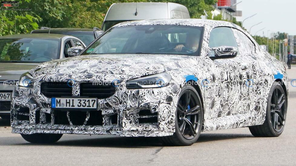 BMW M2 CS (2024) auf neuen Erlkönigbildern