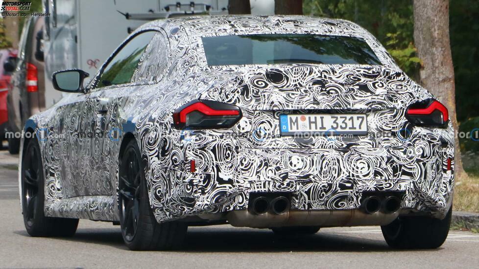 BMW M2 CS (2024) auf neuen Erlkönigbildern