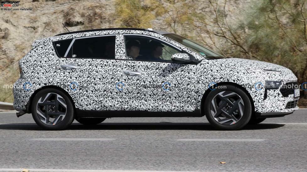 Hyundai Bayon (2024) mit Facelift als Erlkönig