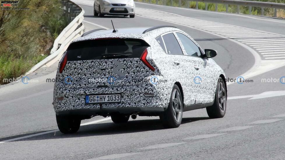Hyundai Bayon (2024) mit Facelift als Erlkönig
