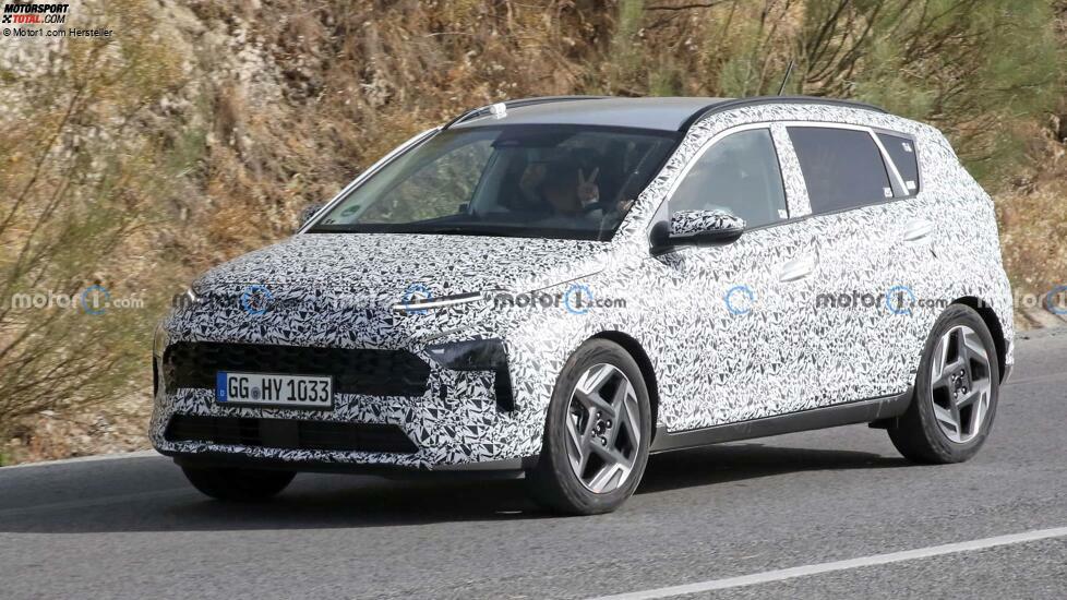 Hyundai Bayon (2024) mit Facelift als Erlkönig
