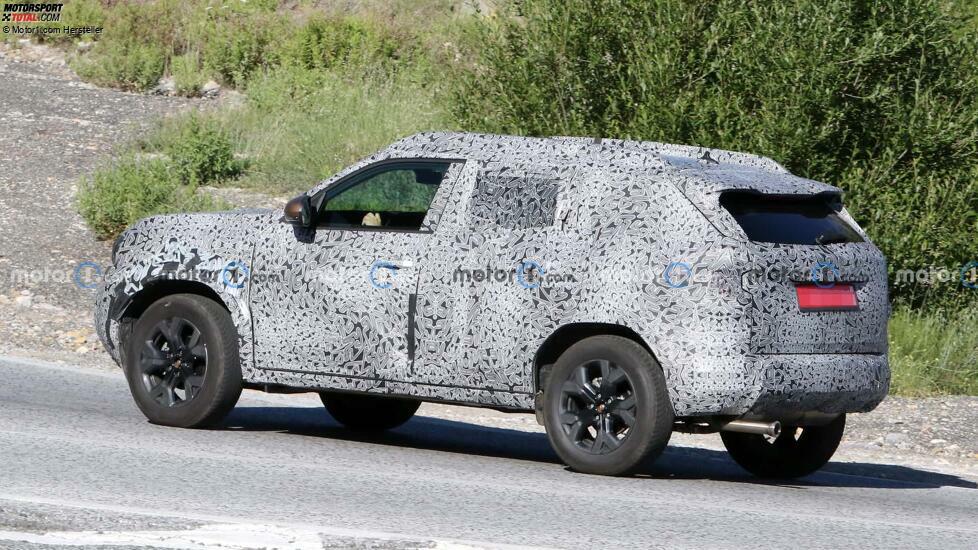 Dacia Duster (2024) als Erlkönig