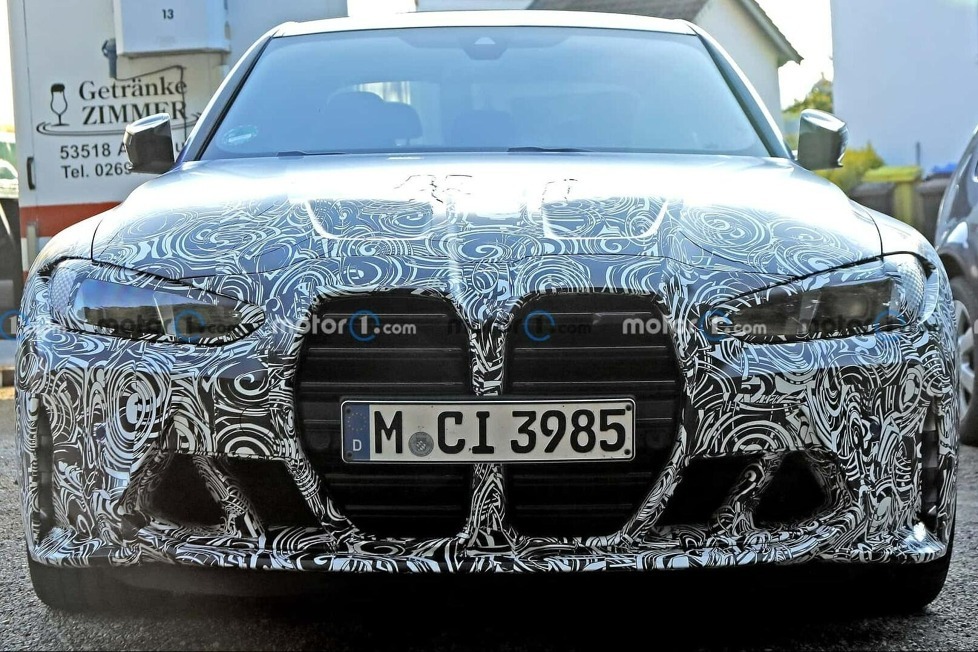 Der noch recht junge M3 Touring bekommt die LCI-Modellpflege ebenfalls