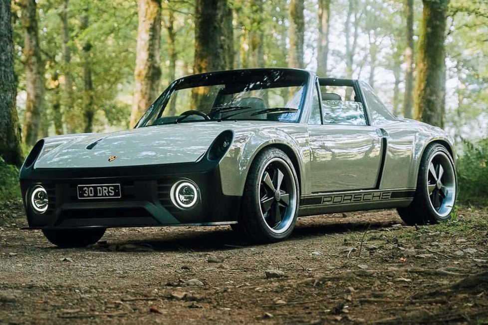 Fifteen Eleven Design aus England hat einen sehr ungewöhnlichen Restomod gebaut: Optik und Leistung wirken stimmig, der Preis erscheint horrend
