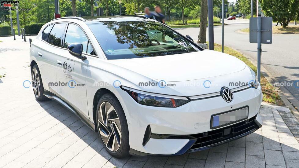 VW ID.7 Variant (2023) als Erlkönig
