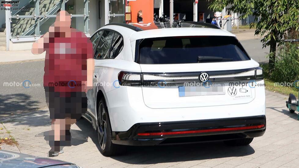 VW ID.7 Variant (2023) als Erlkönig