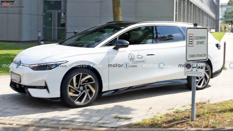 VW ID.7 Variant (2023) als Erlkönig