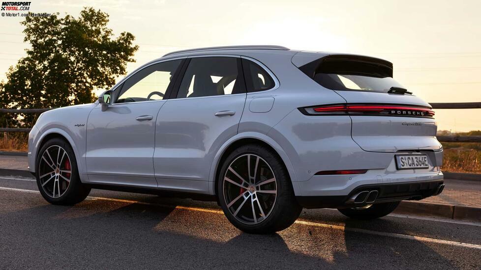 2024 Porsche Cayenne Turbo E-Hybrid Hinterachse 3/4