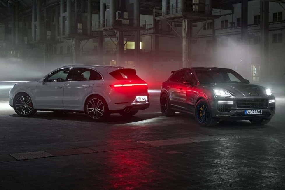 Nicht ganz so kräftig wie ein BMW XM Label Red, aber schneller