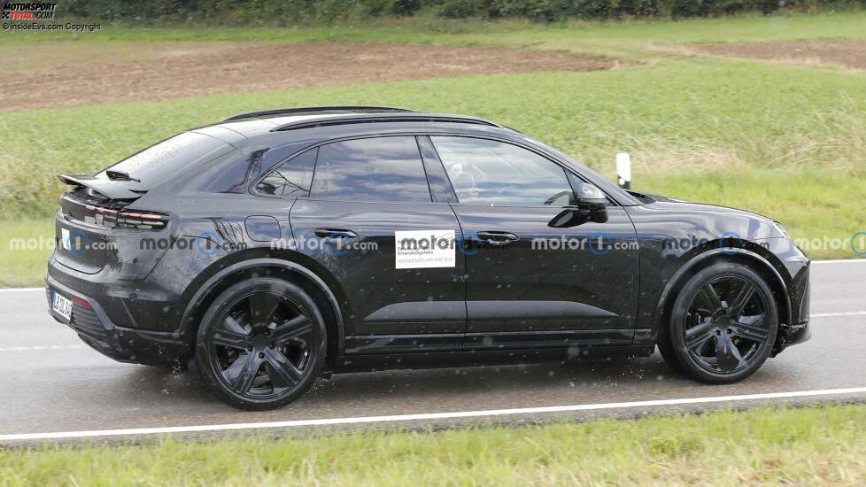 Porsche Macan EV als Erlkönig (8/2023)