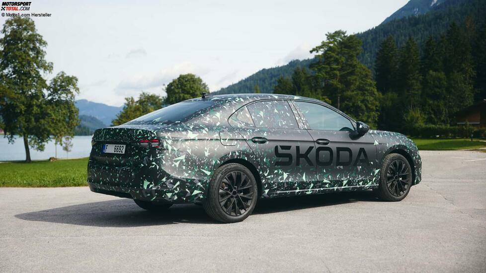 Skoda Superb Limousine Teaser (2024)