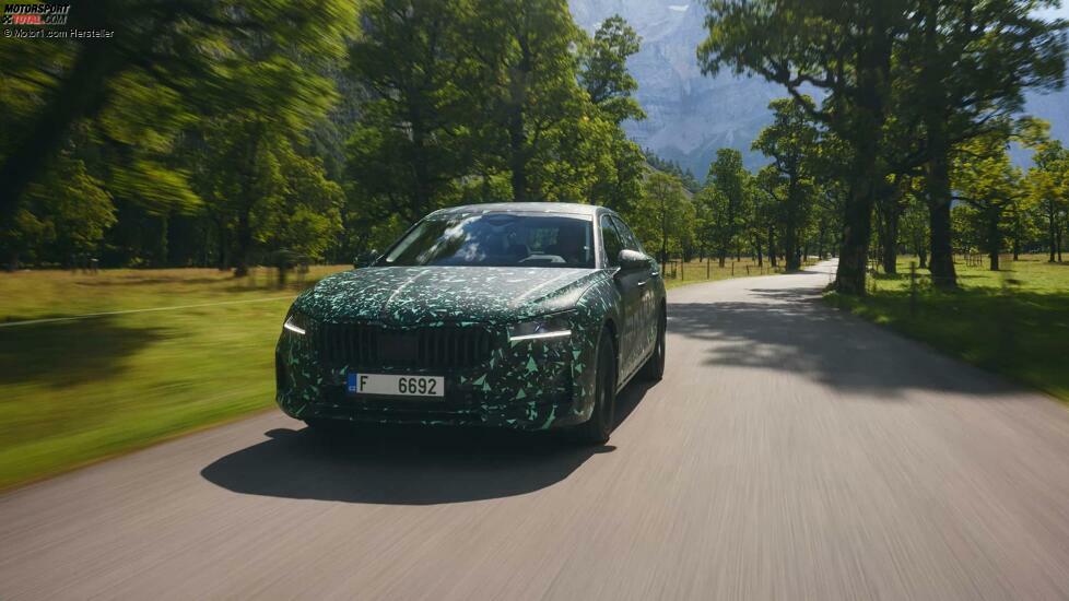 Skoda Superb Limousine Teaser (2024)
