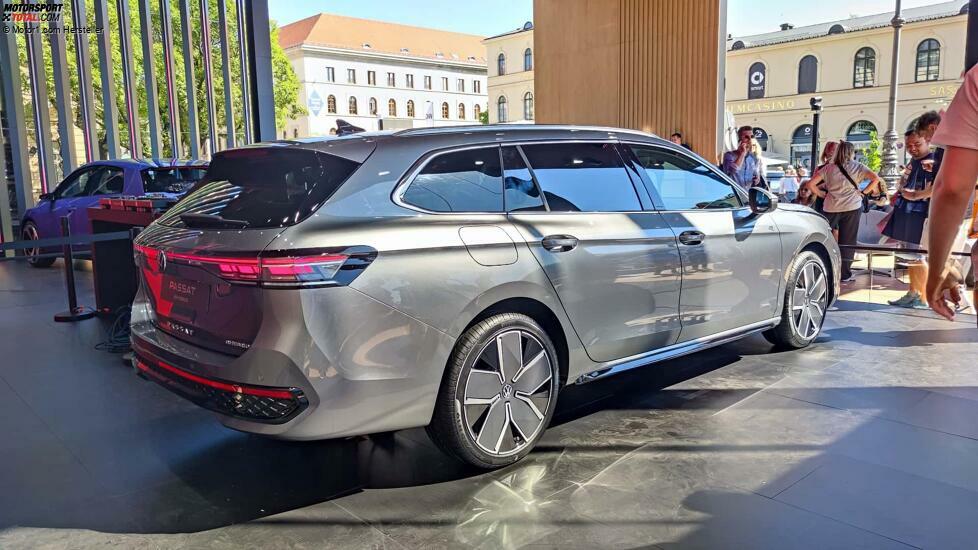 Volkswagen Passat Variant eHybrid (2024) auf der IAA Mobility