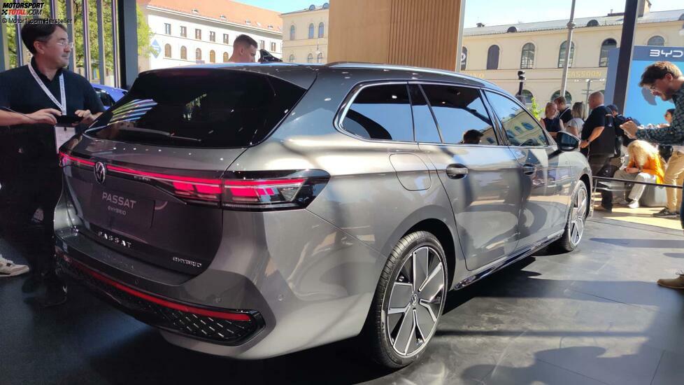 Foto - La nuova Volkswagen Passat al Salone di Monaco 2023