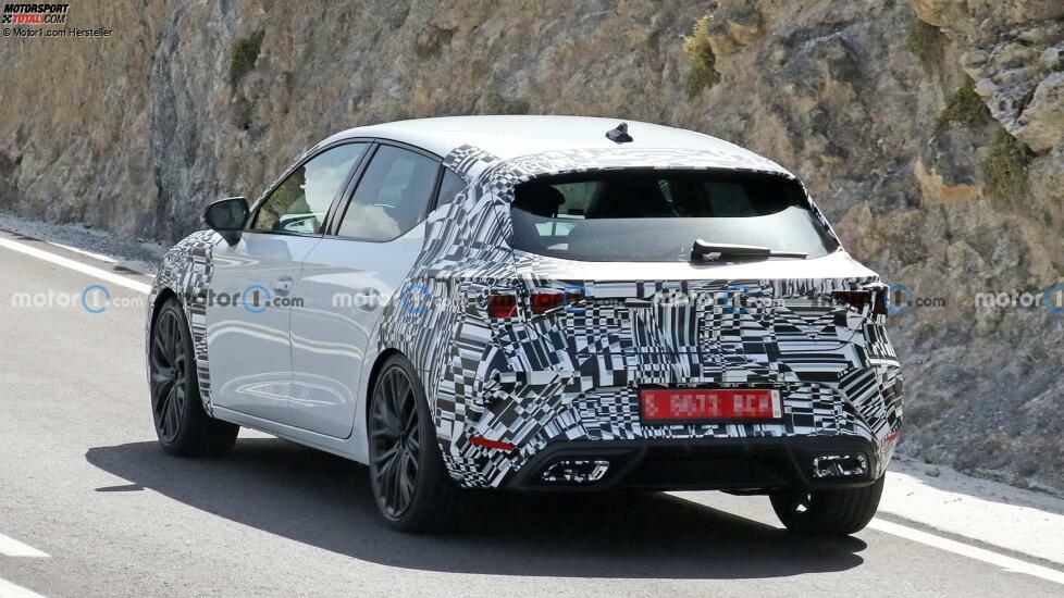 Cupra Leon Fünftürer Facelift (2024) erwischt