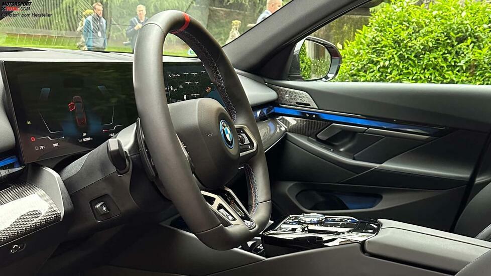 2024 BMW i5