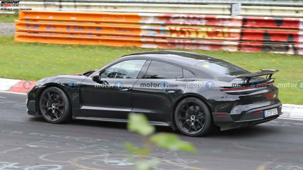 Spionagefoto des Porsche Taycan GT