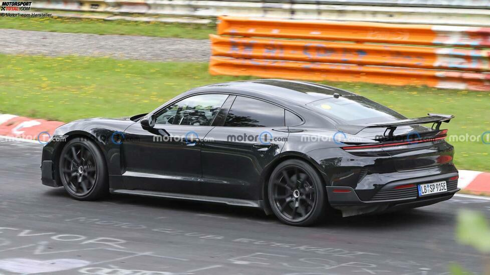 Spionagefoto des Porsche Taycan GT