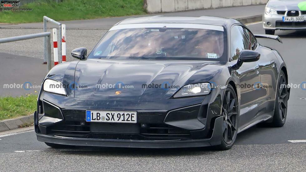Spionagefoto des Porsche Taycan GT