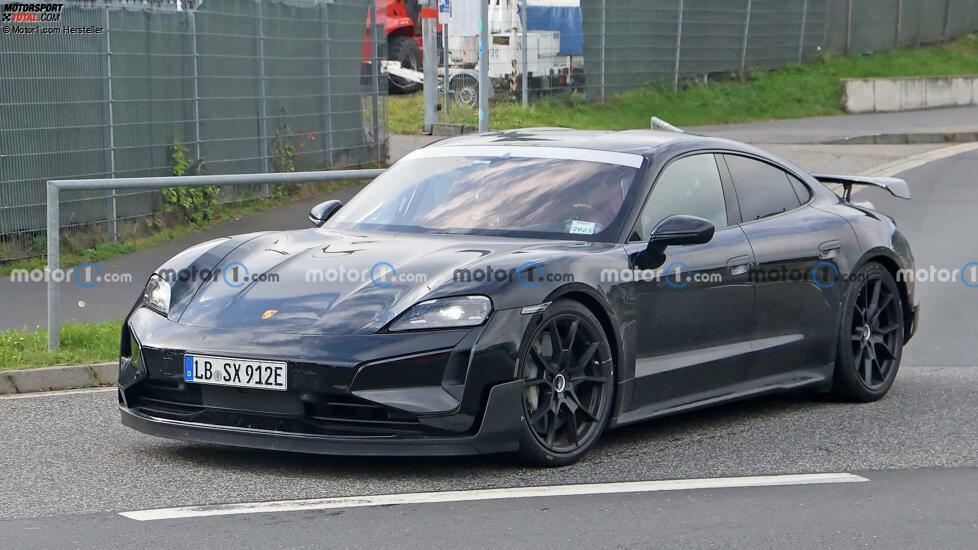 Spionagefoto des Porsche Taycan GT