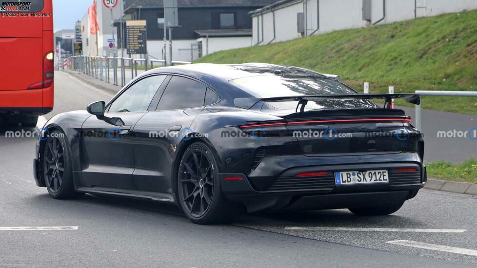 Spionagefoto des Porsche Taycan GT