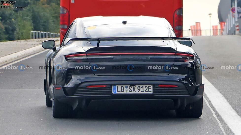 Spionagefoto des Porsche Taycan GT