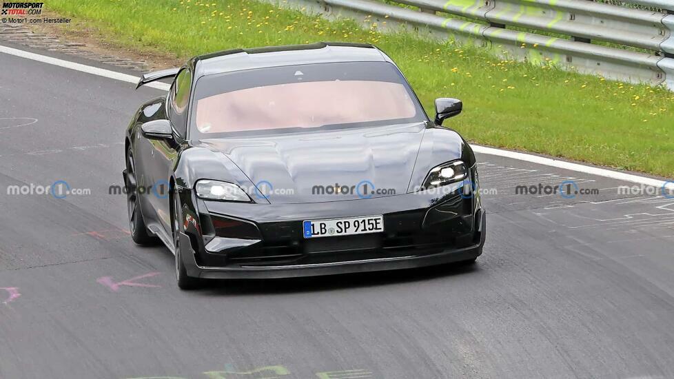 Spionagefoto des Porsche Taycan GT