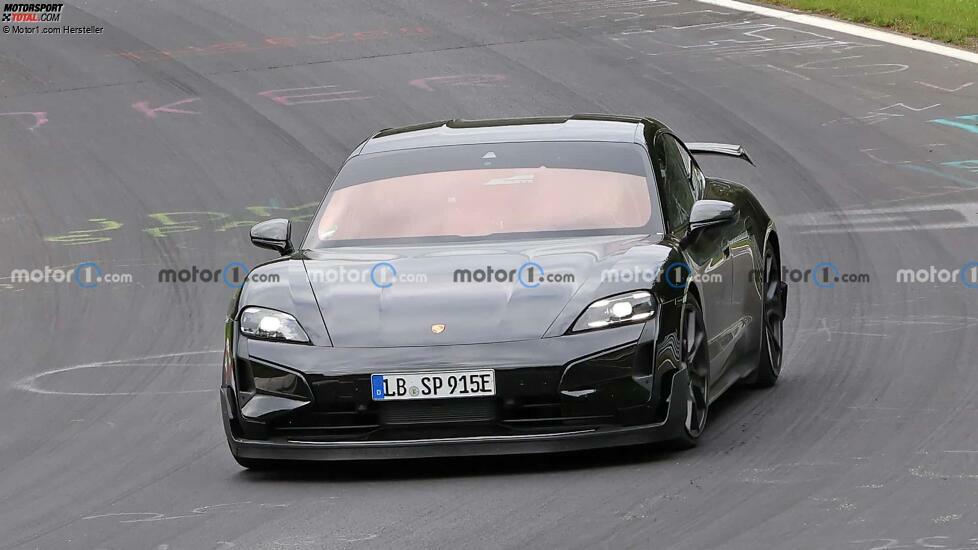 Spionagefoto des Porsche Taycan GT