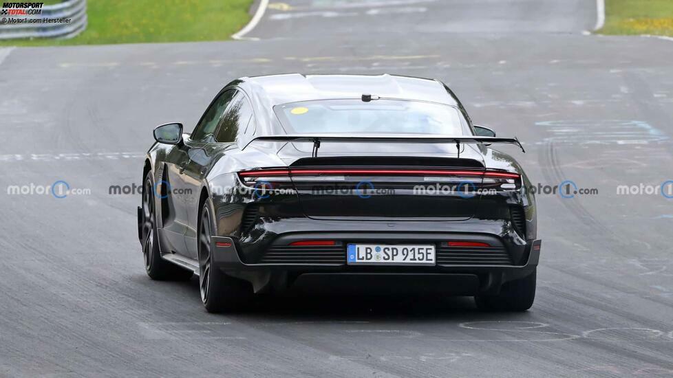 Spionagefoto des Porsche Taycan GT