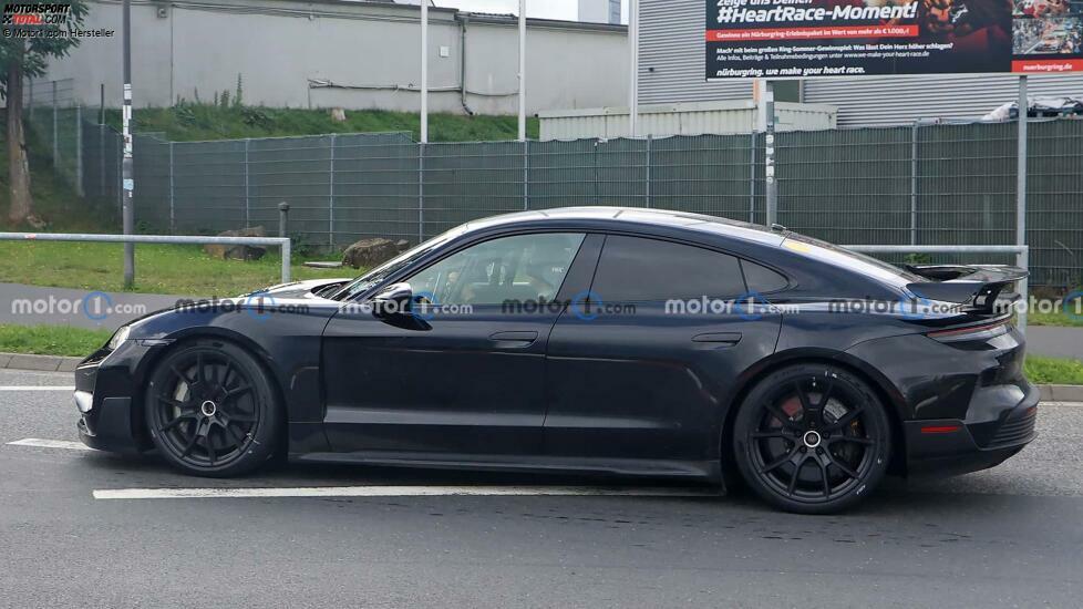 Spionagefoto des Porsche Taycan GT