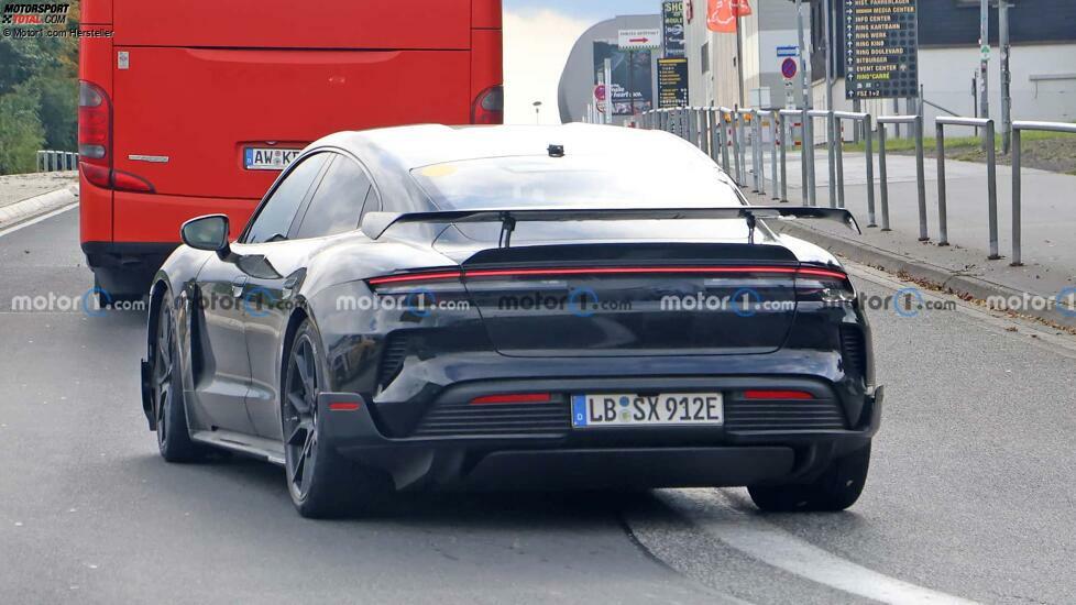 Spionagefoto des Porsche Taycan GT