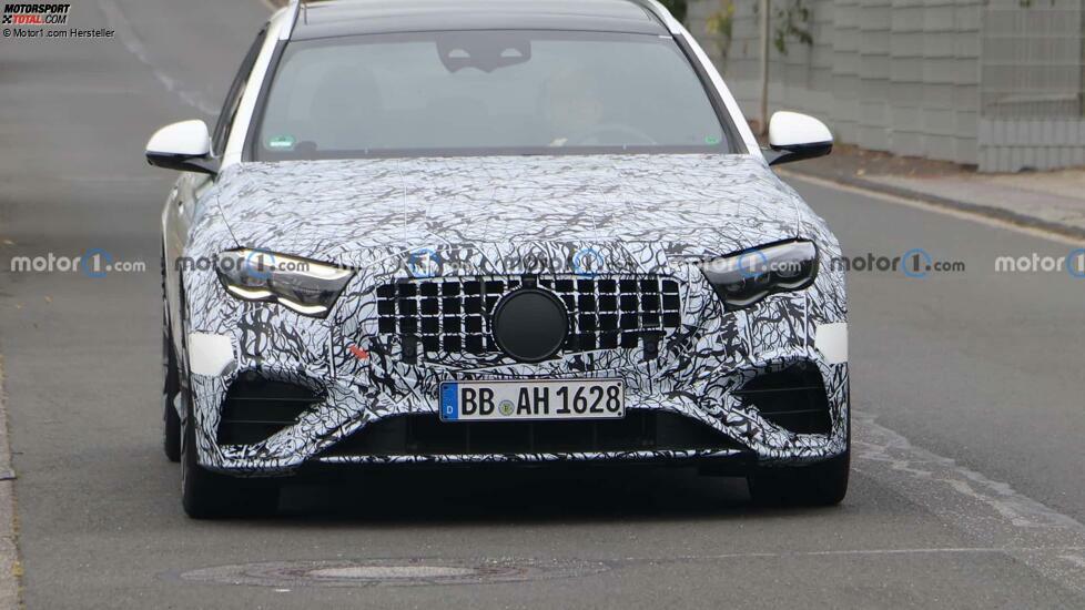 Spionagefoto des Mercedes-AMG E53 Estate 2024