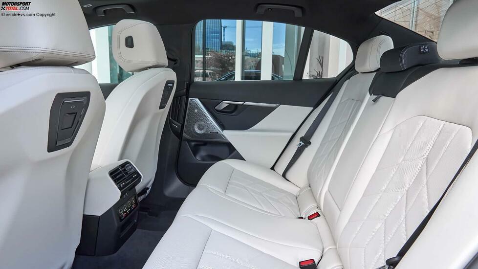 BMW i5 eDrive40 (2023) im Test