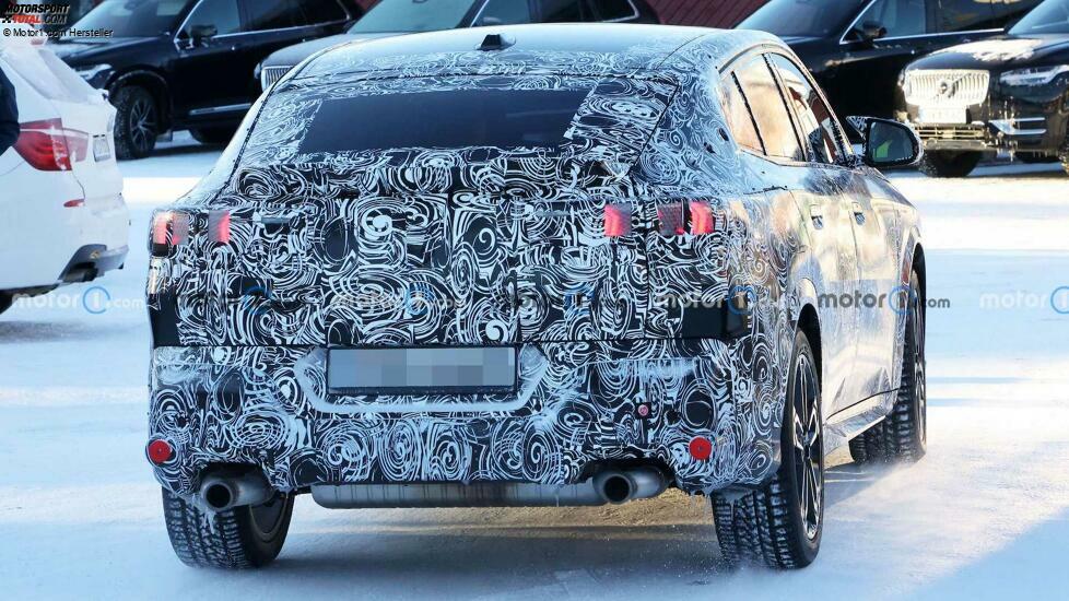 BMW X2 (2024) als Erlkönig (mit Aufnahmen des Innenraums)