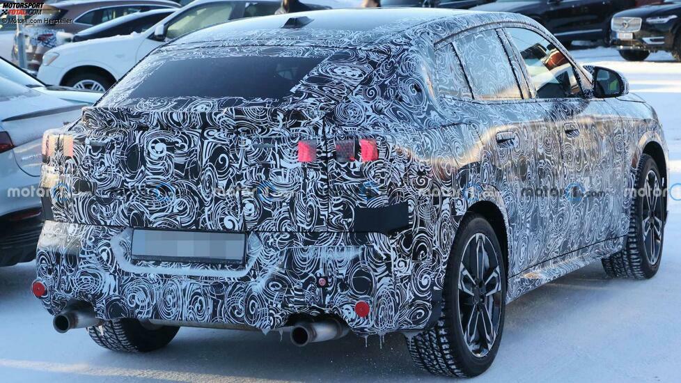 BMW X2 (2024) als Erlkönig (mit Aufnahmen des Innenraums)