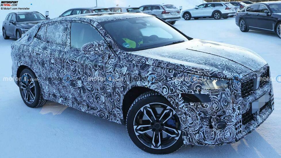 BMW X2 (2024) als Erlkönig (mit Aufnahmen des Innenraums)