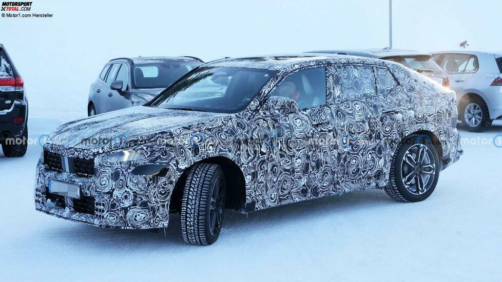 BMW X2 (2024) als Erlkönig (mit Aufnahmen des Innenraums)