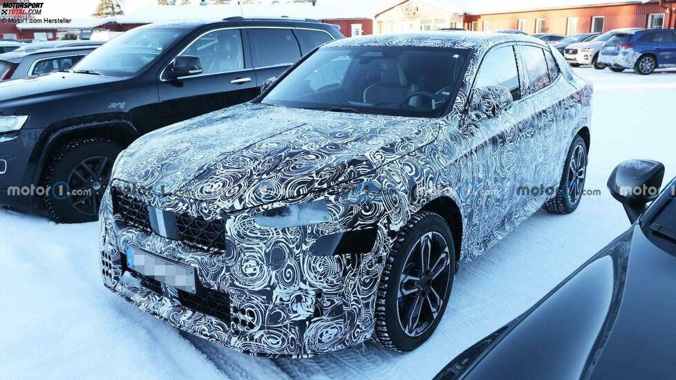 BMW X2 (2024) als Erlkönig (mit Aufnahmen des Innenraums)