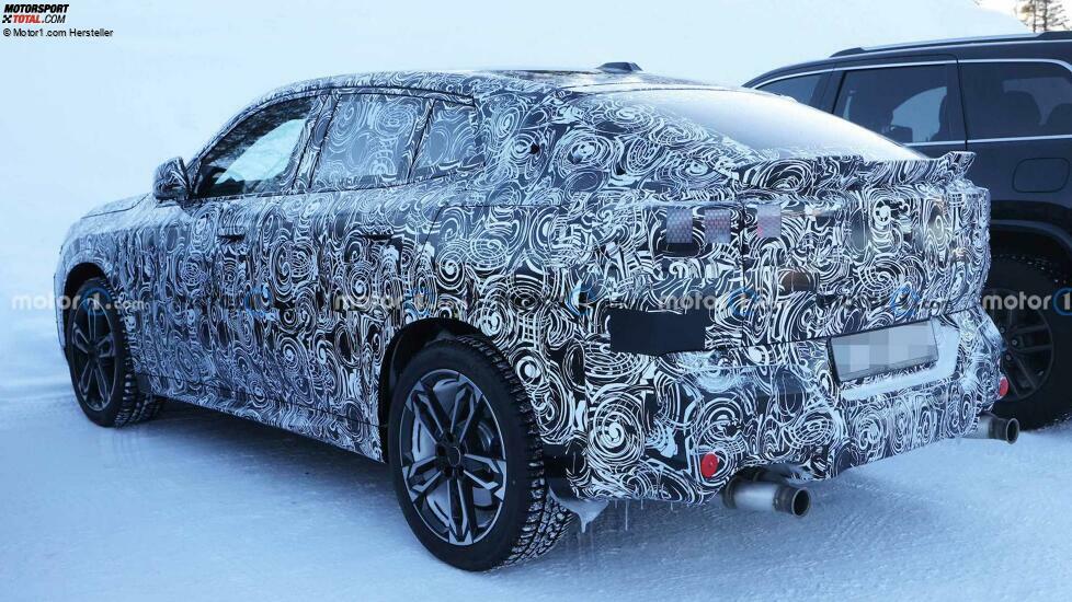 BMW X2 (2024) als Erlkönig (mit Aufnahmen des Innenraums)